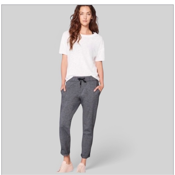 Lululemon On the‎ Fly Jogger Pant 4 - Picture 1 of 3
